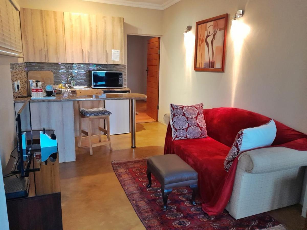 Annie'S Boutique Guesthouse And Garden Spa Hartbeespoort Ngoại thất bức ảnh