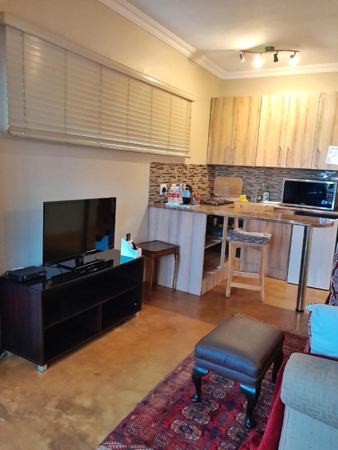 Annie'S Boutique Guesthouse And Garden Spa Hartbeespoort Ngoại thất bức ảnh