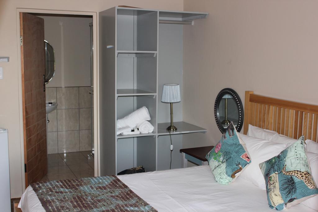 Annie'S Boutique Guesthouse And Garden Spa Hartbeespoort Ngoại thất bức ảnh